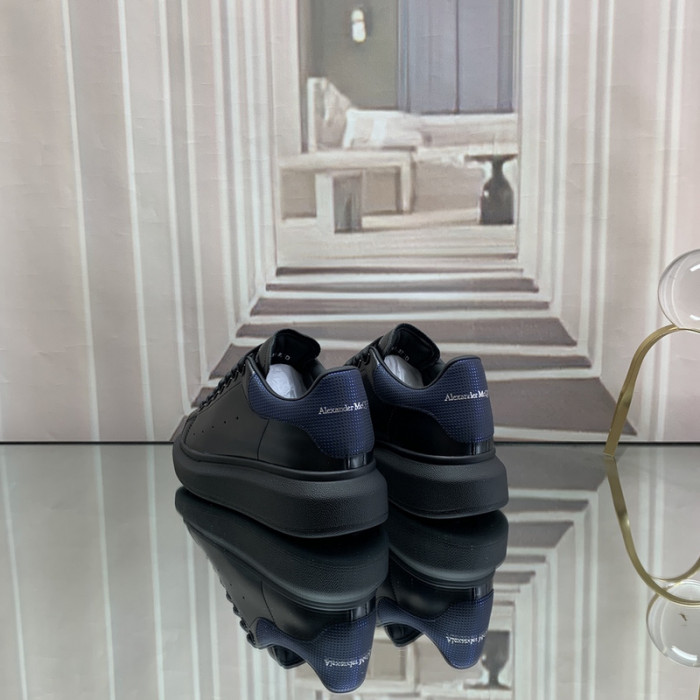 ALEXMQ Sneakers