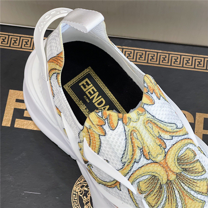 VRCE Sneaker