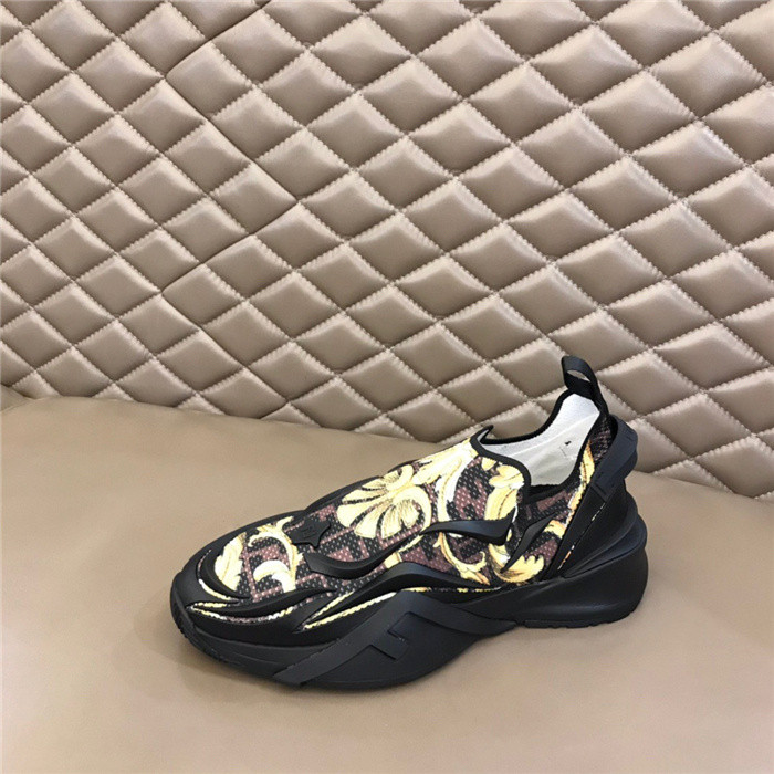 VRCE Sneaker