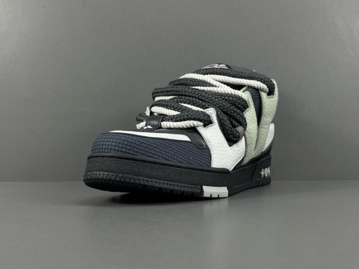 LUSV SNEAKERS