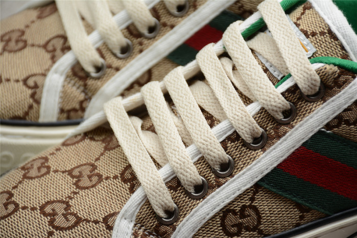 GCI SNEAKER