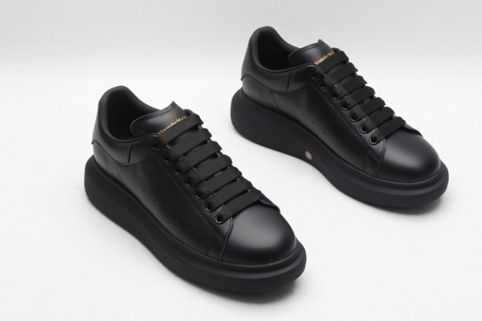 ALEXMQ Sneakers