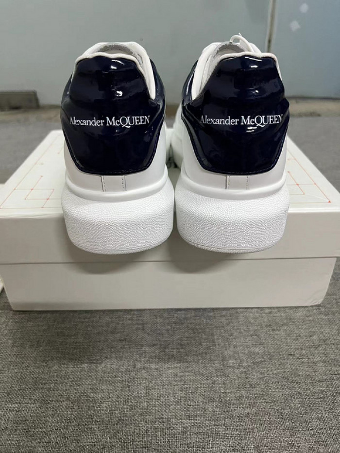 ALEXMQ Sneakers