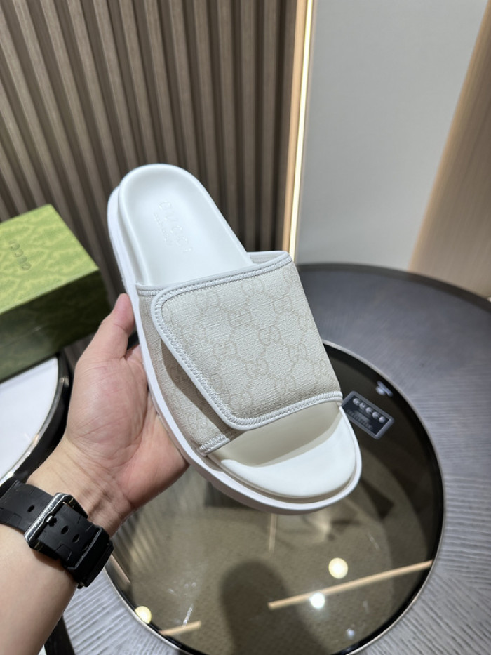 GCI GG Slide Sandal