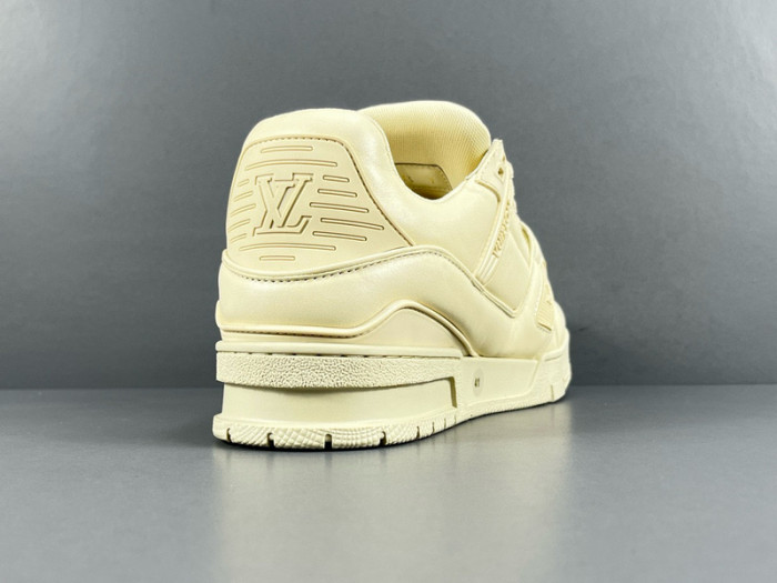 LUSV SNEAKERS