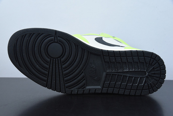 Air Jordan 1 High OG "Volt" 555088-702