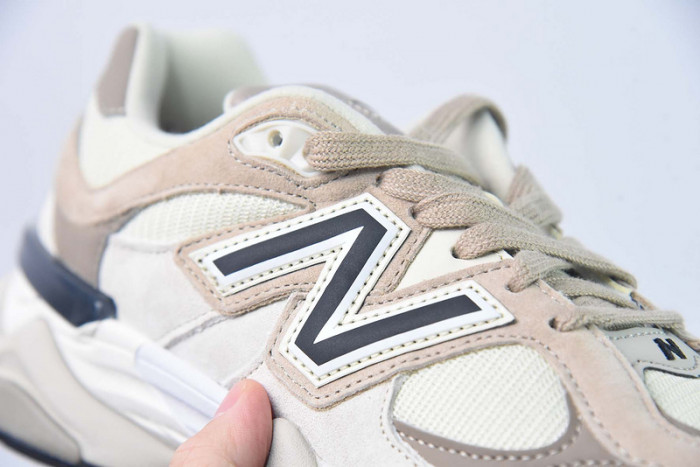 NEW BALANCE U9060ZBB