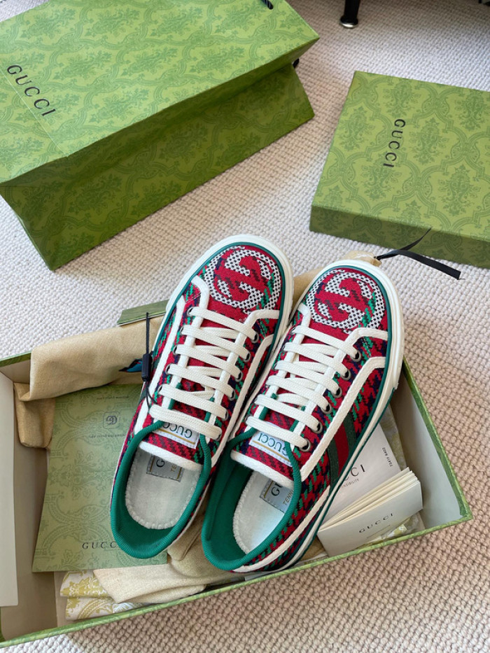 GCI SNEAKER