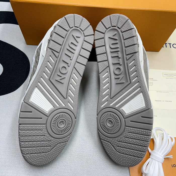 LUSV SNEAKERS