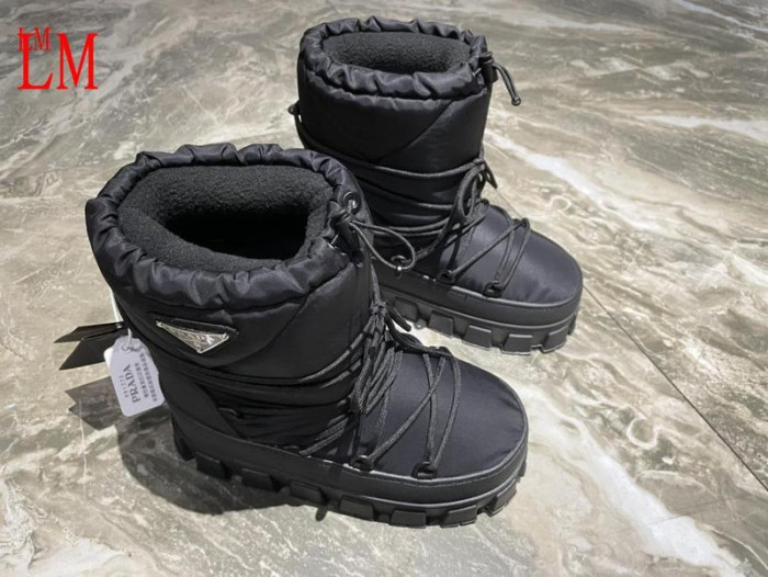 Pra*a boots
