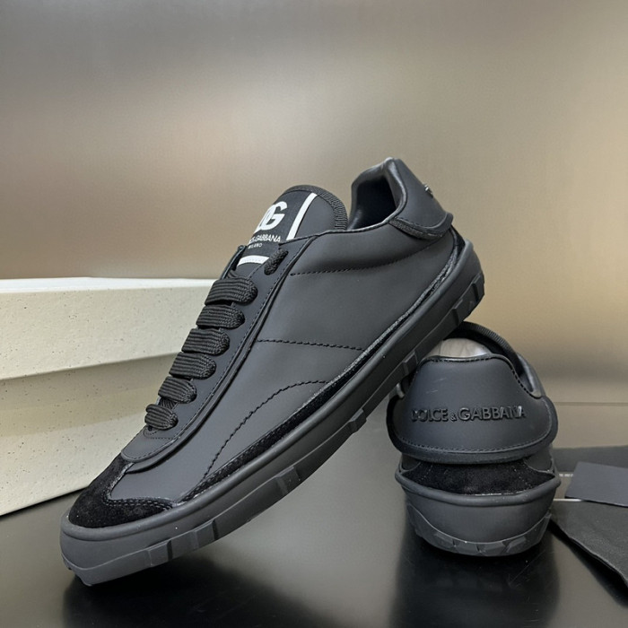 DG SNEAKER