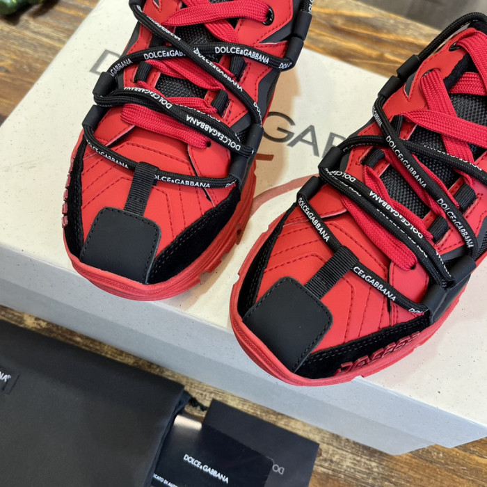 DG SNEAKER