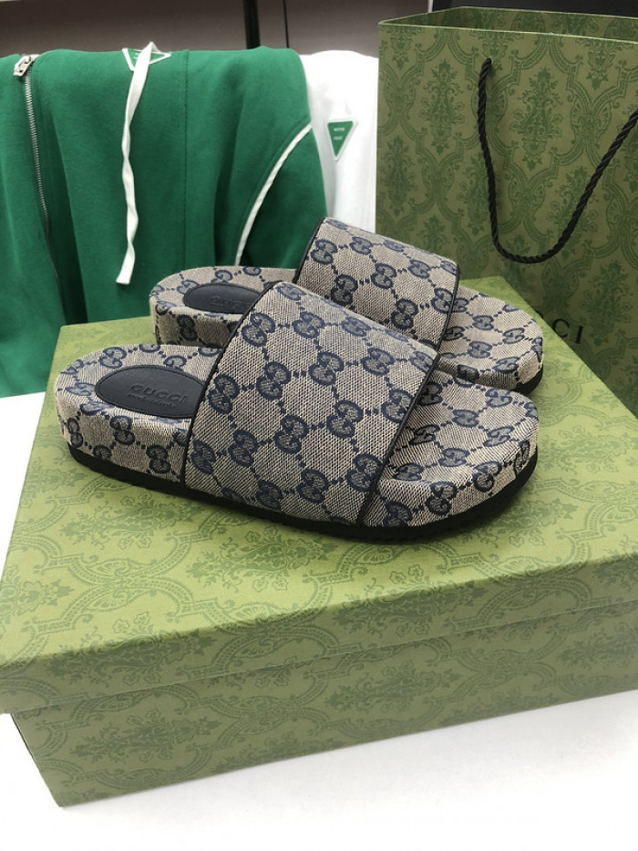 GCI GG Slide Sandal