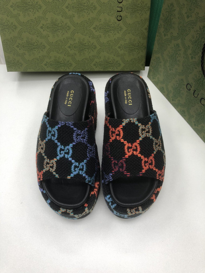 GCI GG Slide Sandal