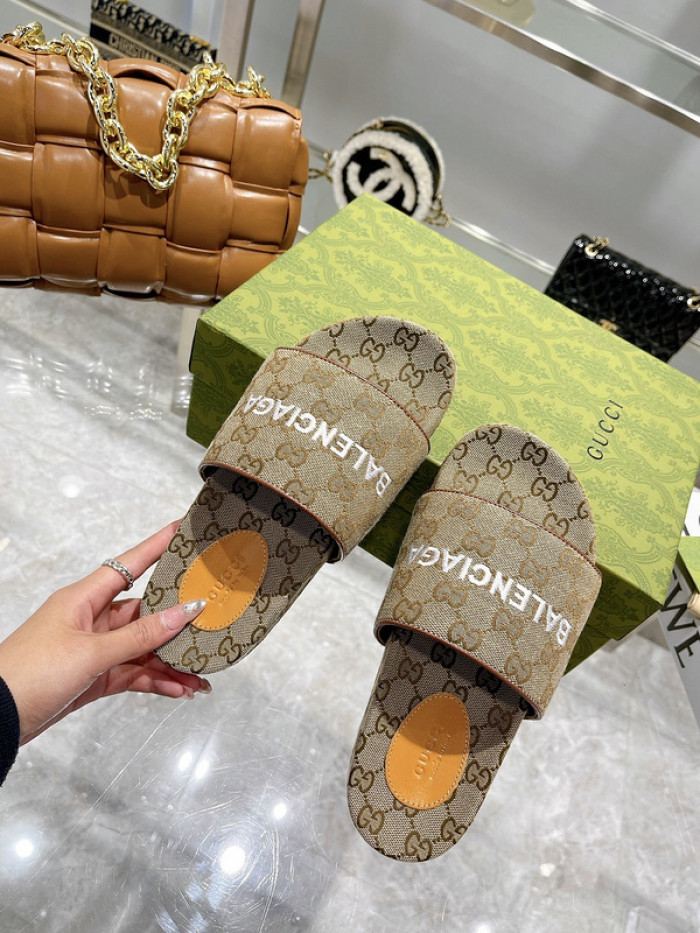 GCI GG Slide Sandal