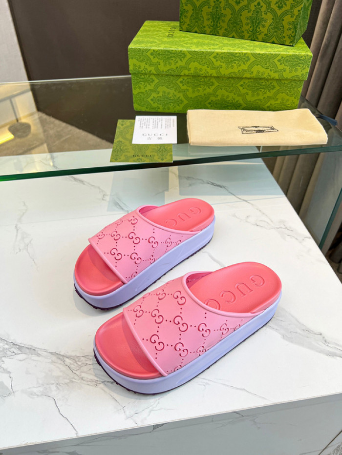 GCI GG Slide Sandal