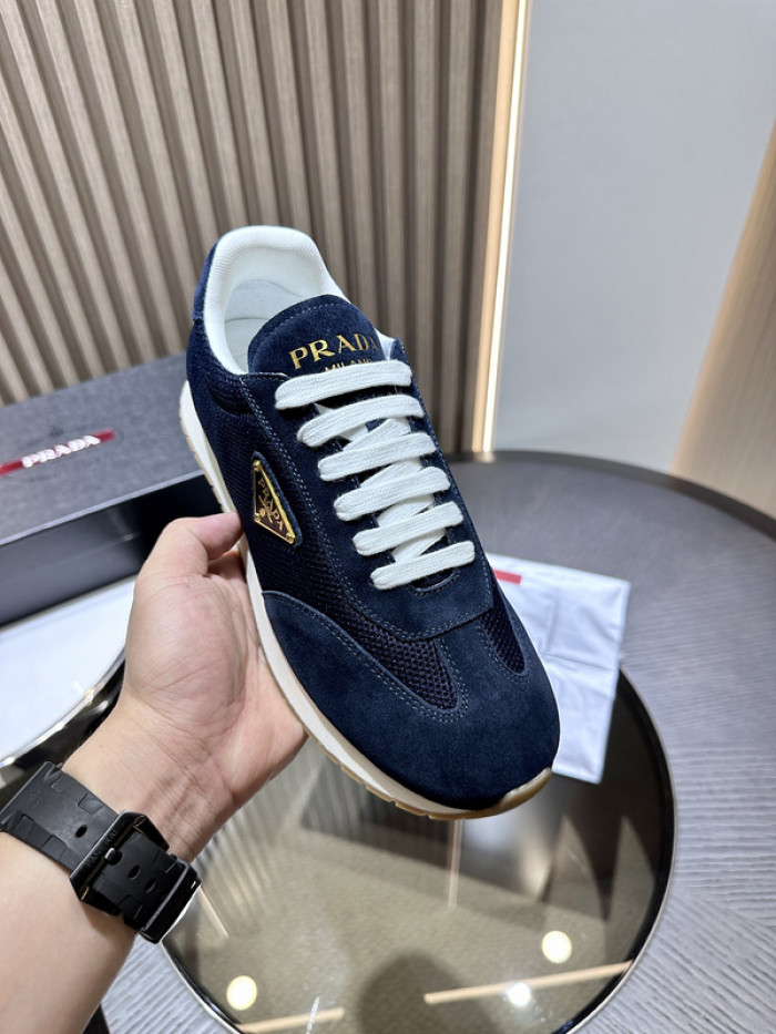 PRDA Sneaker