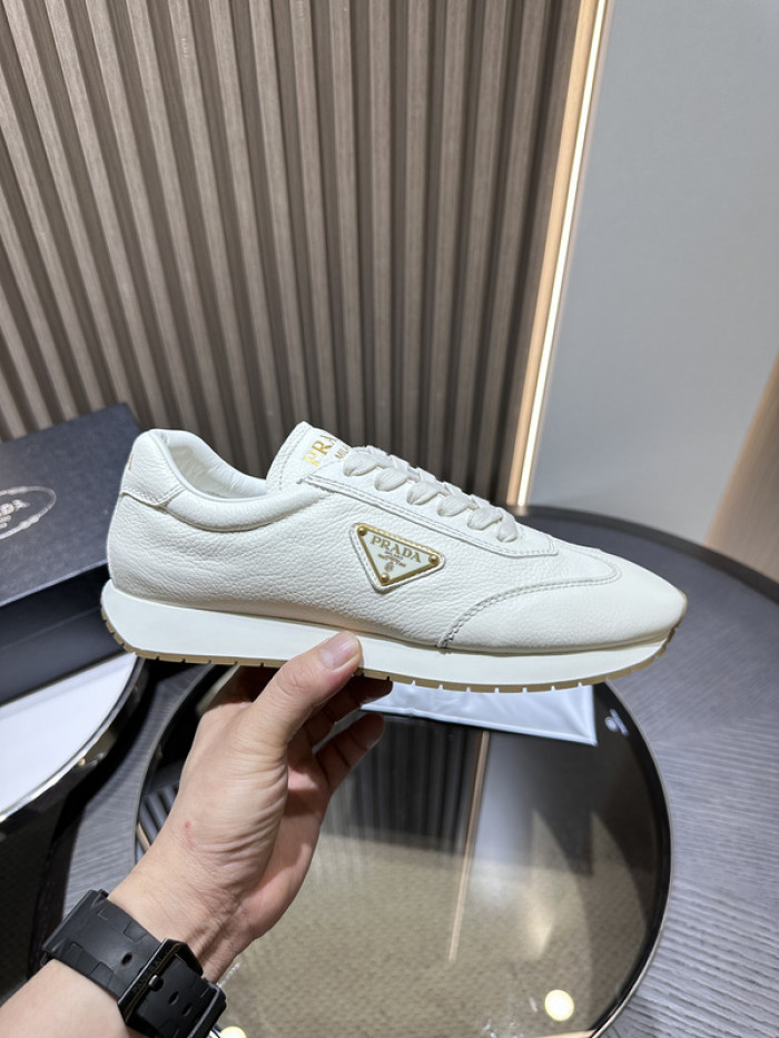 PRDA Sneaker