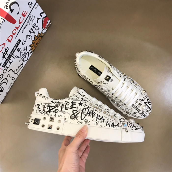 DG SNEAKER