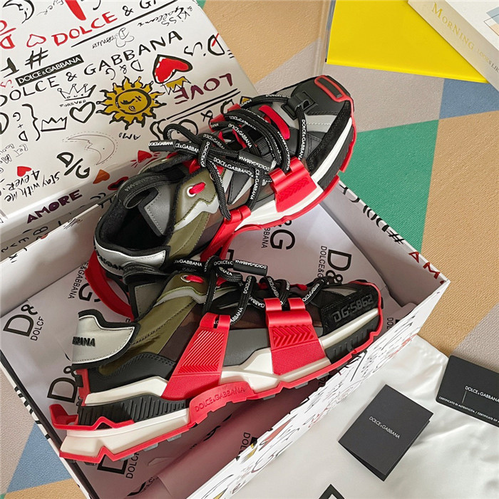 DG SNEAKER