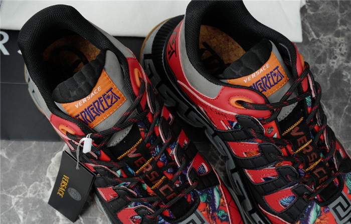 VRCE Sneaker