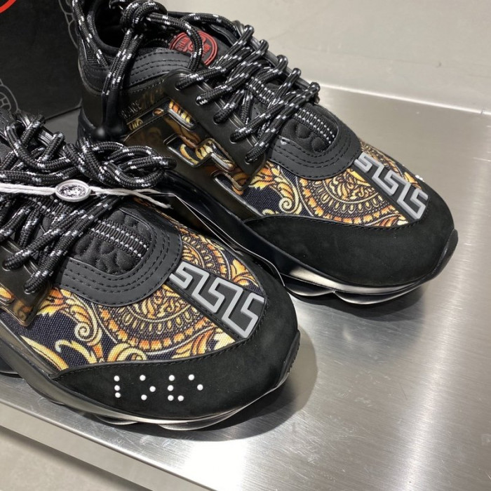 VRCE Sneaker