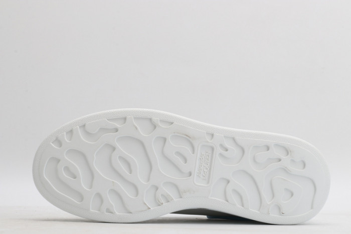 ALEXMQ Sneakers