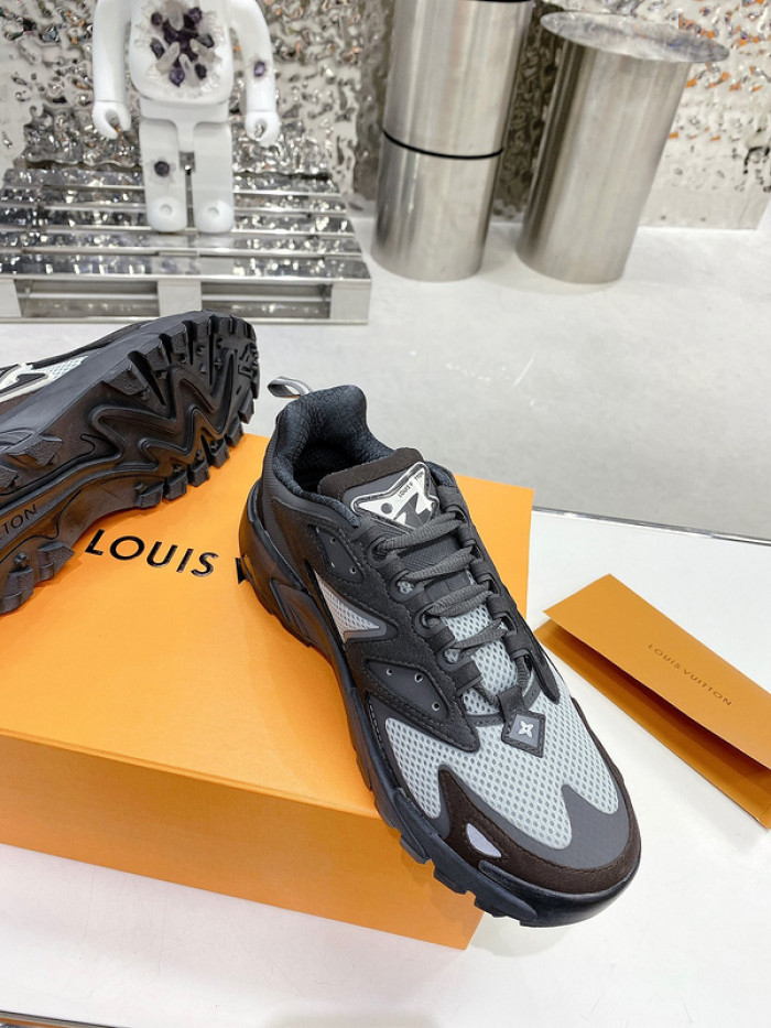 LUSV SNEAKERS