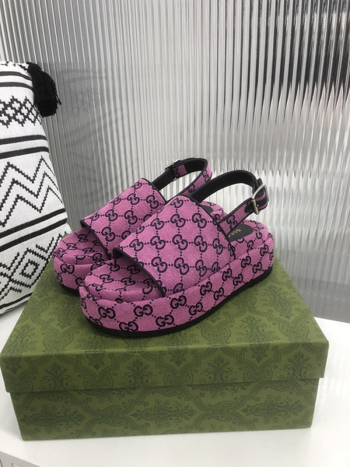 GCI GG Slide Sandal