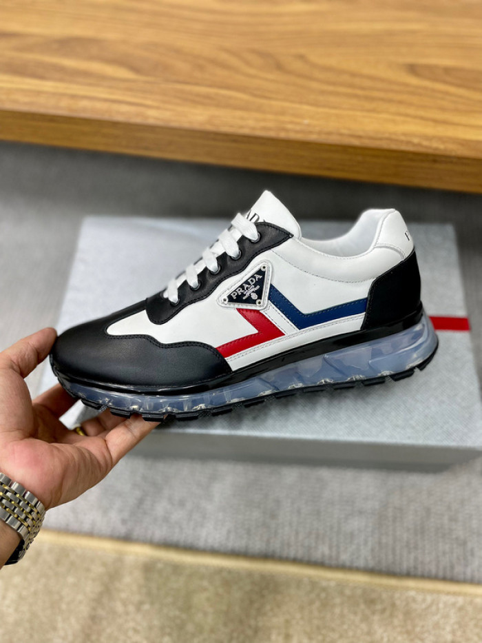 PRDA Sneaker
