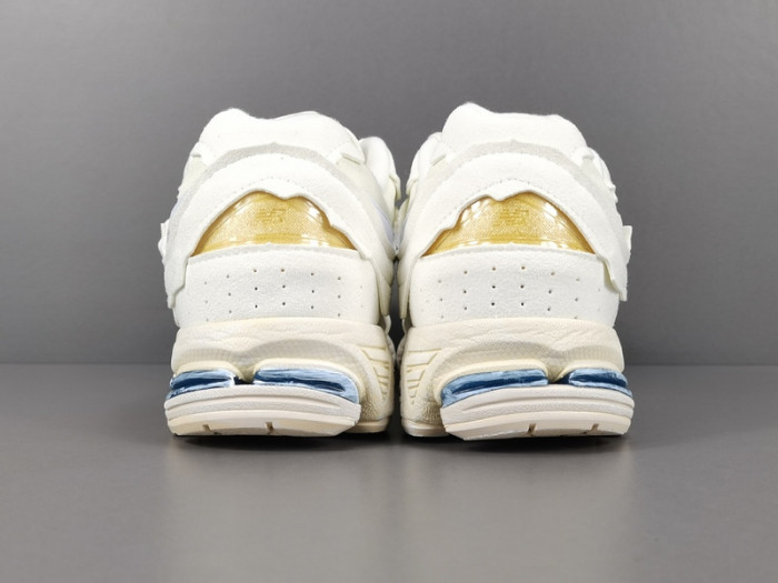 New Balance 2002R ＂Reflned Future＂ ML2002RDC