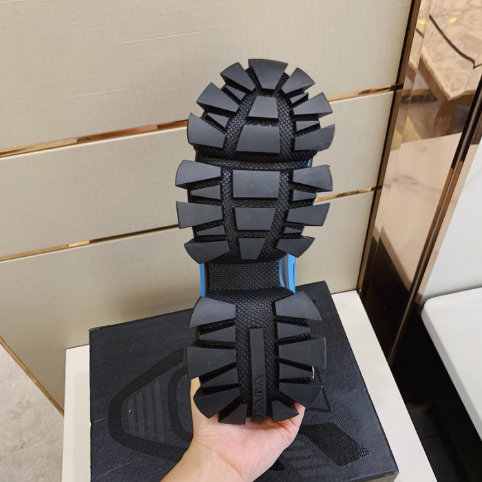 PRDA Sneaker