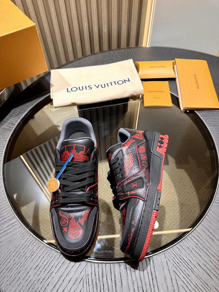 LUSV SNEAKERS