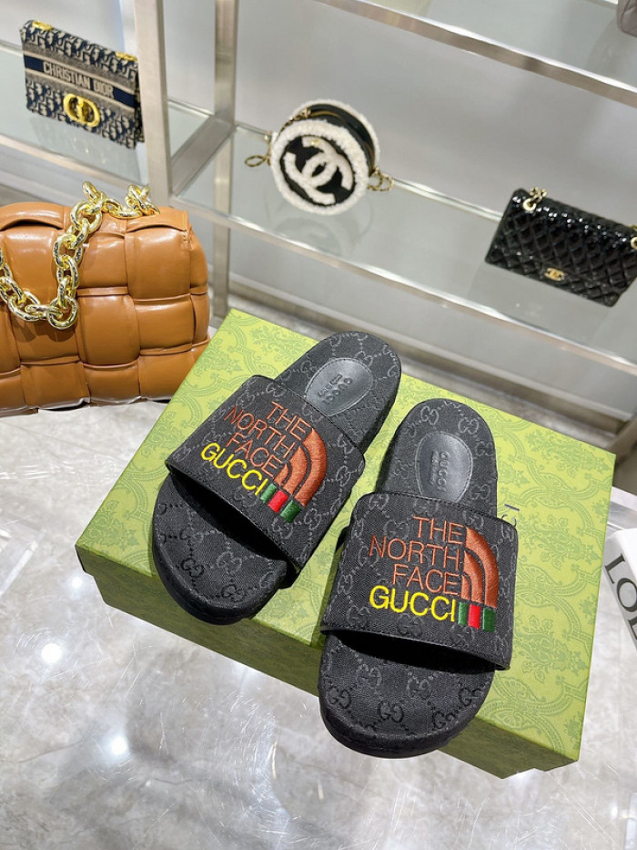 GCI GG Slide Sandal