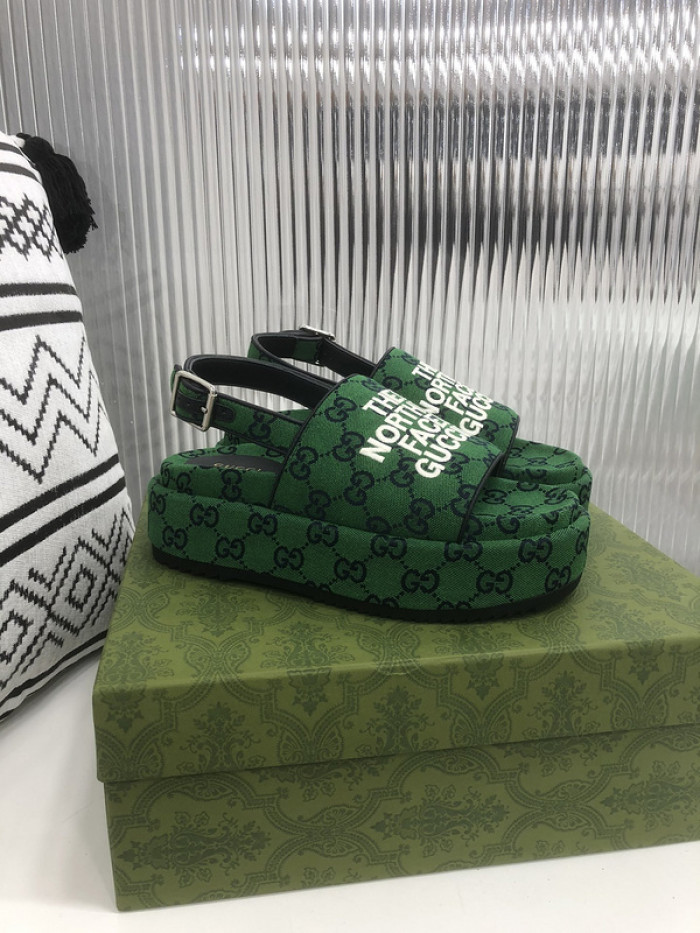 GCI GG Slide Sandal