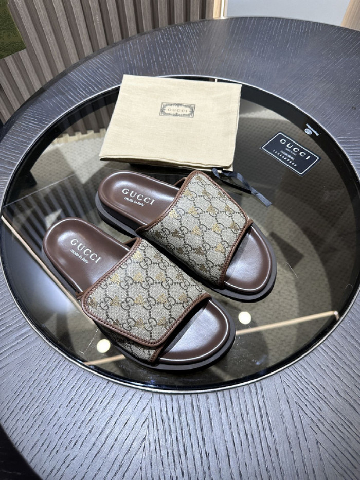 GCI GG Slide Sandal