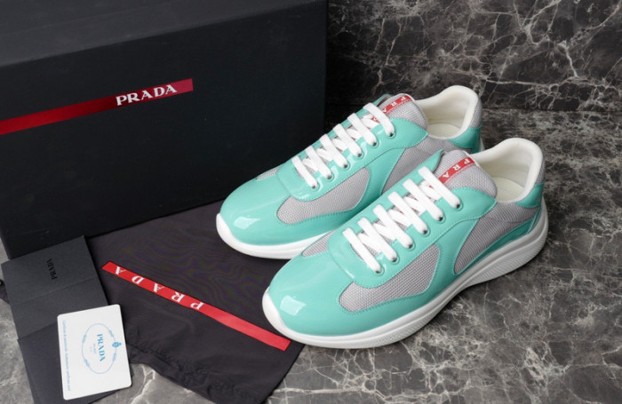 PRDA Sneaker