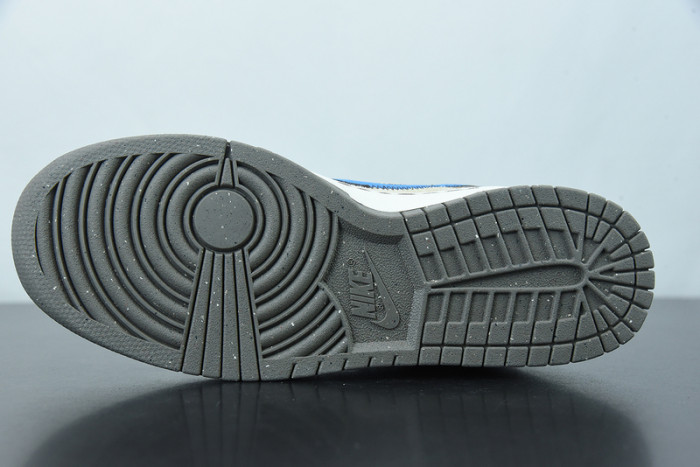 Size? x Nike Dunk Low "Dark Driftwood" DO6712-200