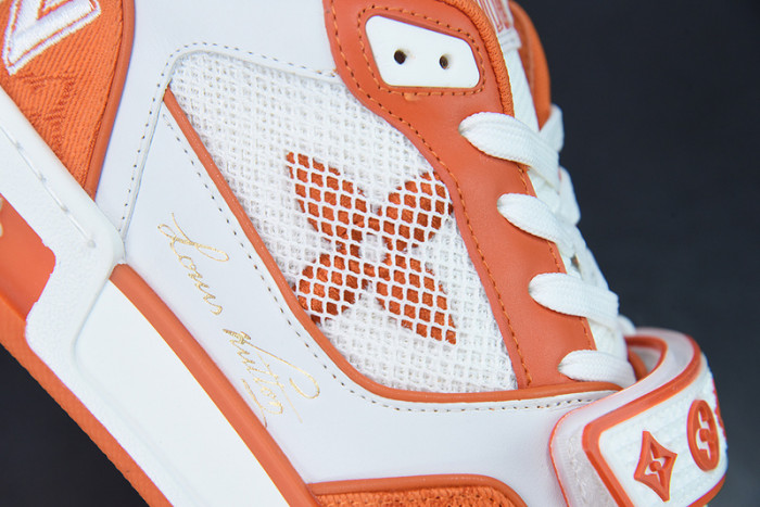 LUSV SNEAKERS