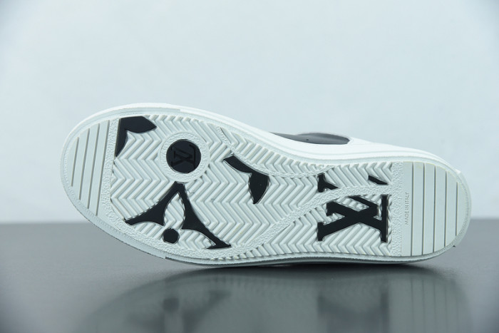 LUSV SNEAKERS