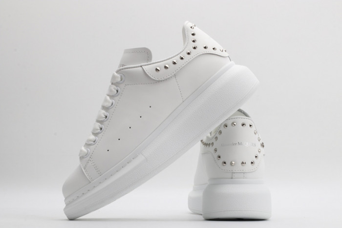 ALEXMQ Sneakers