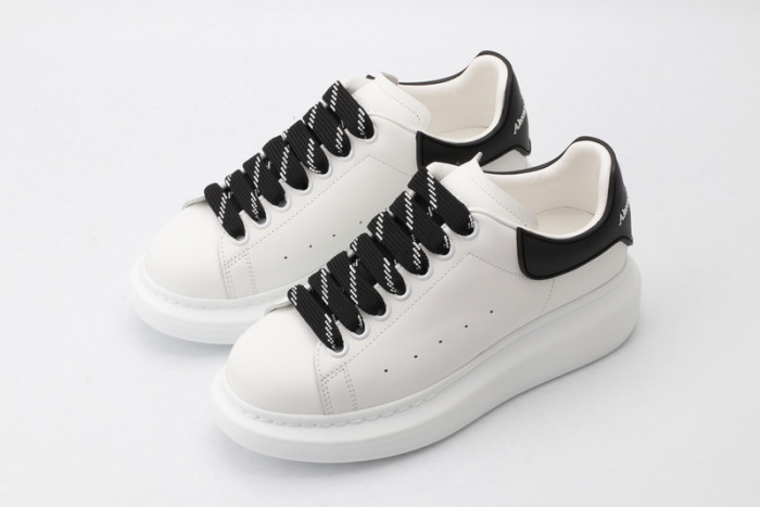 ALEXMQ Sneakers