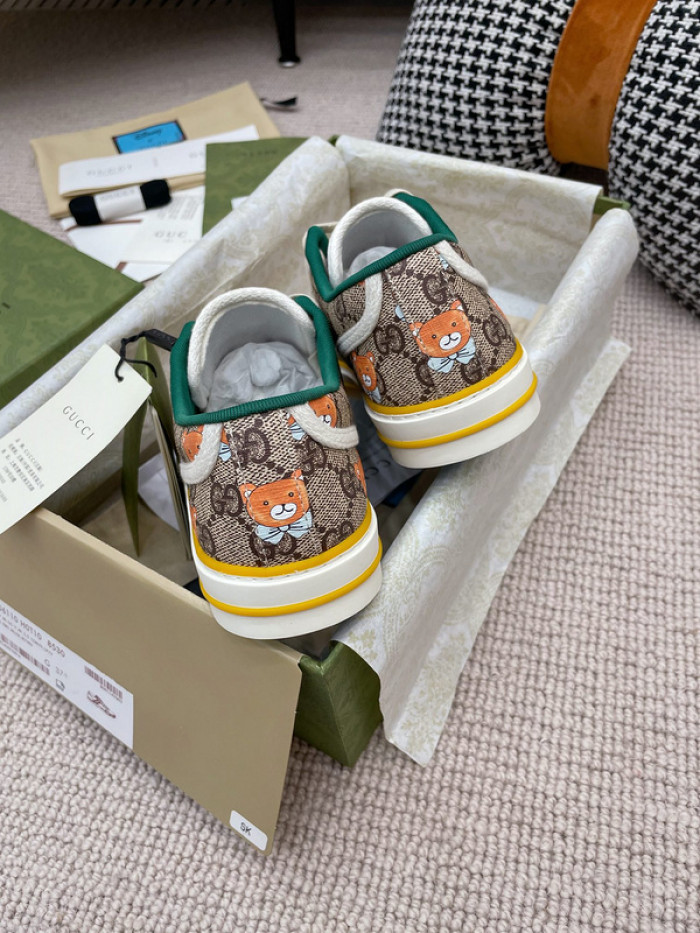 GCI SNEAKER