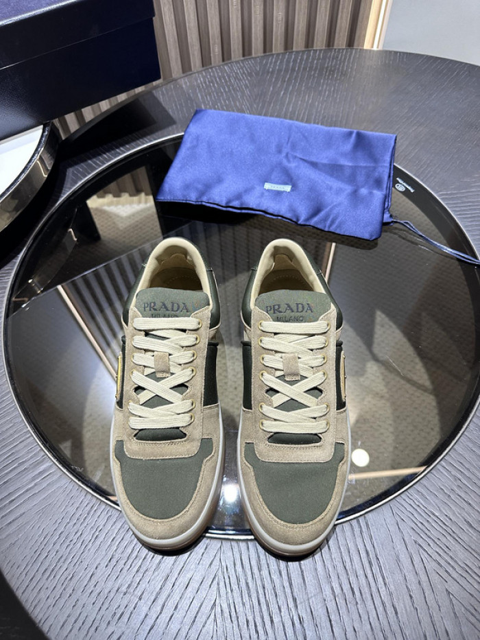 PRDA Sneaker