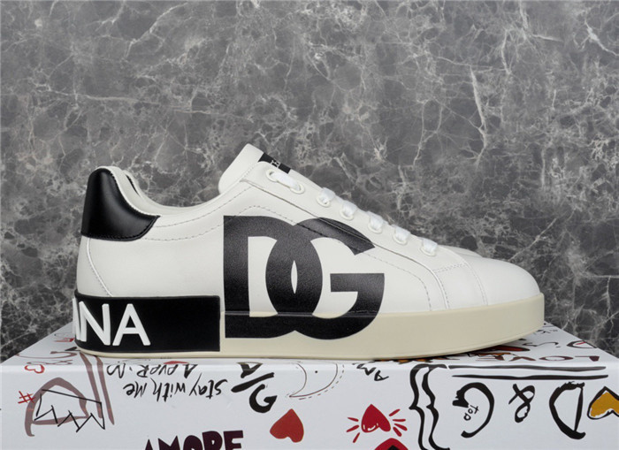 DG SNEAKER
