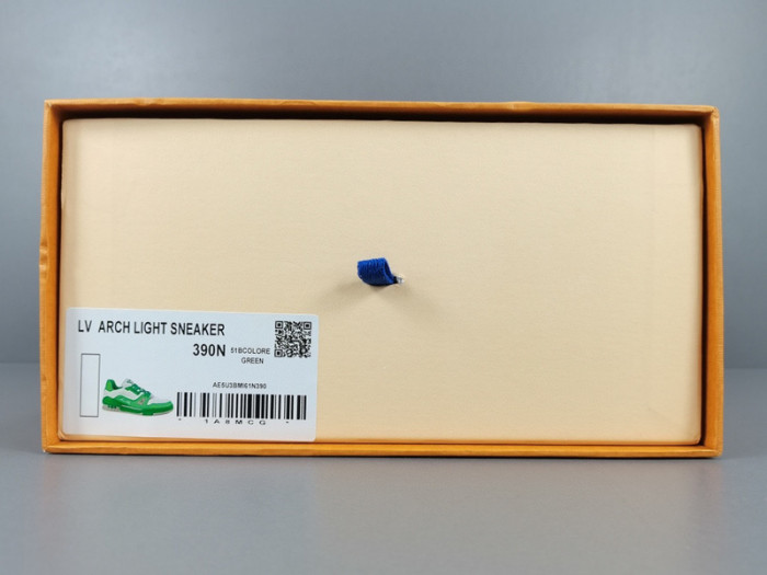 LUSV SNEAKERS