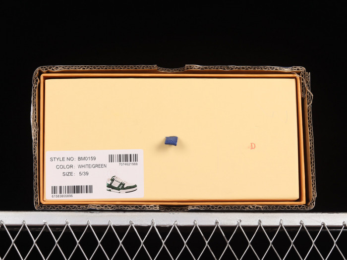 LUSV SNEAKERS