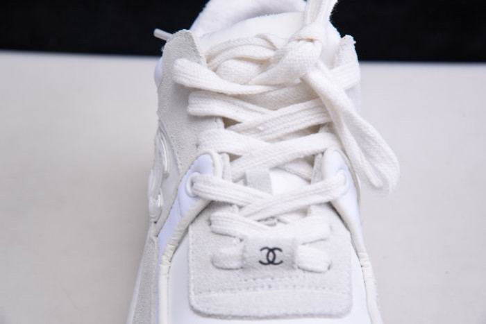 CHNL Sneaker