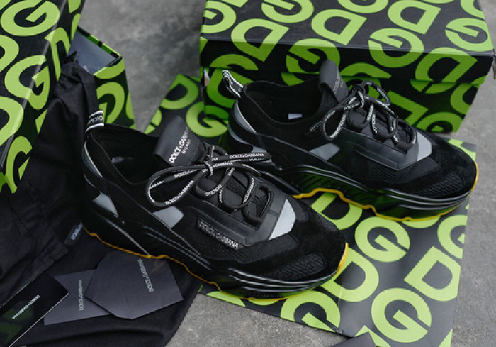 DG SNEAKER